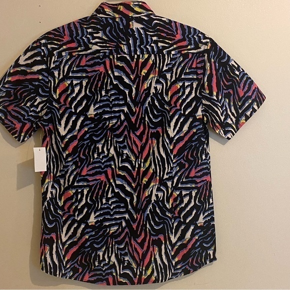 Super Massive Colorful Wavy Pattern Button Down Short Sleeves Shirt Men's Size S - Picture 5 of 9